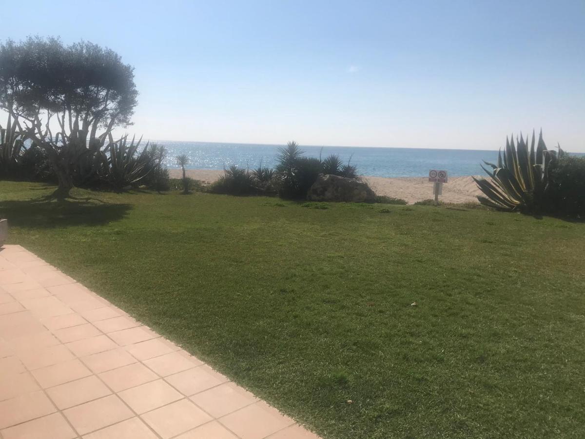 Amazing In Front Of The Sea Apartment Coma-ruga Bagian luar foto